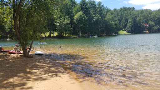 Luxury Lakefront Rentals | Cashiers NC - Thumbnail