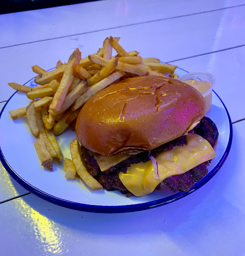 Photo 6 - DROP BURGER