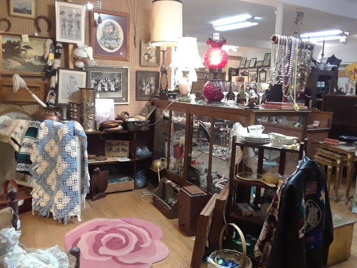 Mason Antiques District - Thumbnail