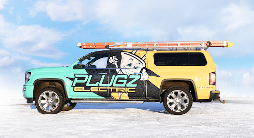 Plugz Electric - Visual