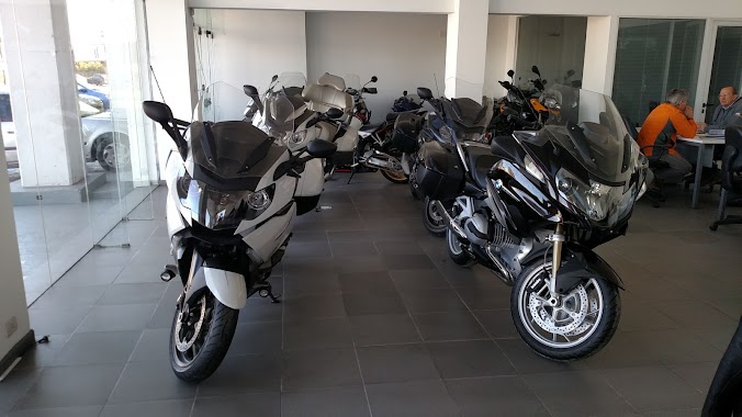 Roshaus BMW Motorrad, Author: Federico Lavinia