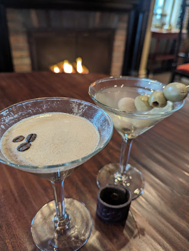 1833 Kitchen & Bar - Thumbnail