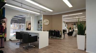 Photos of Salon Inkeri Savola