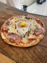 軽食&カラオケ ニューサトウ