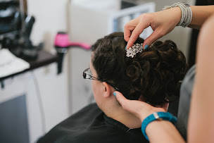 Photo n°10 de Relax Coiffure à Crespin (Salon de coiffure)