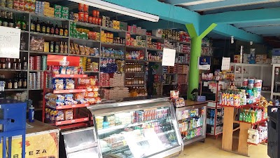 Photos of supermercado el campesino