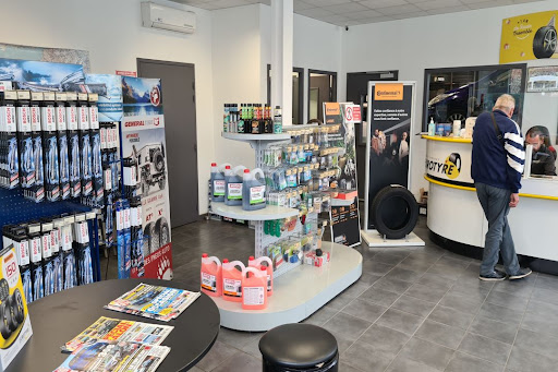 Eurotyre - Garage Thierry Pneus Gallery - France