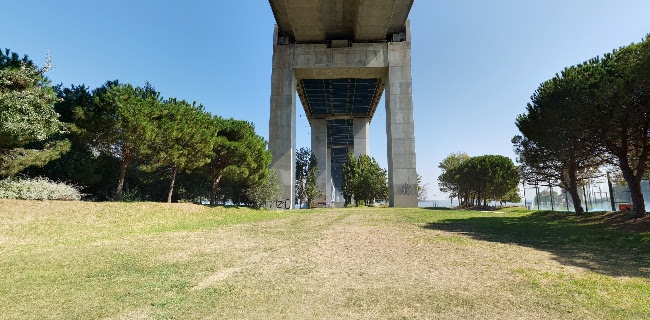 Ponte Vasco da Gama - Outro