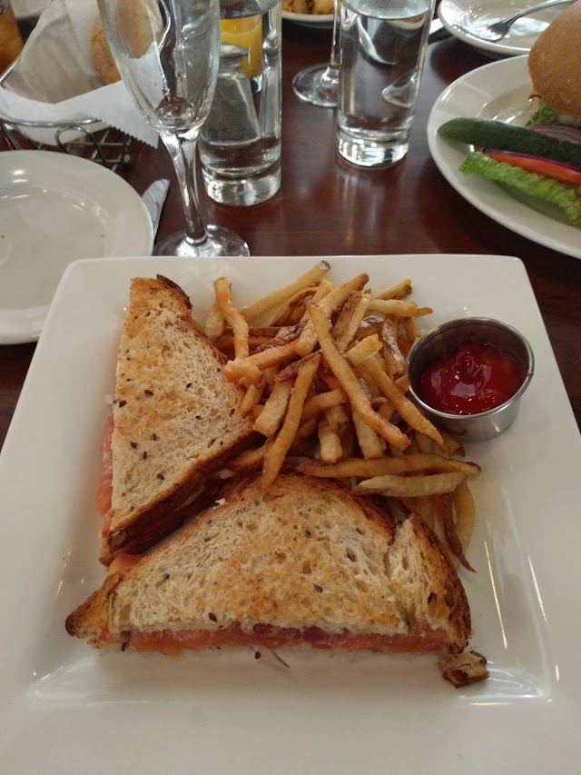 Heights Cafe