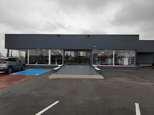 Photo n°2 de Nuances Unikalo Douai à Férin (Magasin de papiers peints)