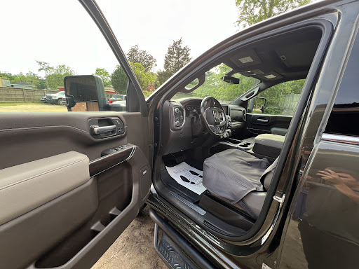 Good Guys Mobile Detailing and Pressure Washing LLC - Thumbnail