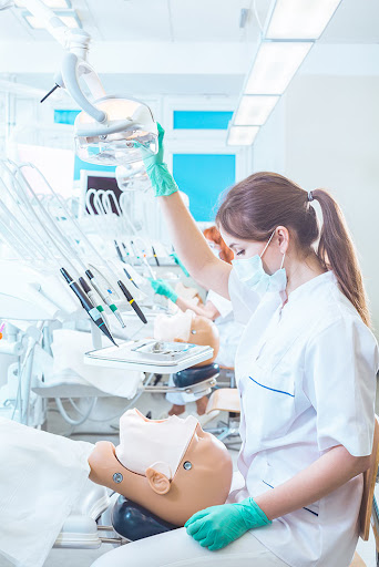 Dental Assisting Training School - Thumbnail