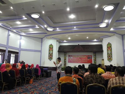 Photos of Gedung Pertemuan Awa Mangkuruku