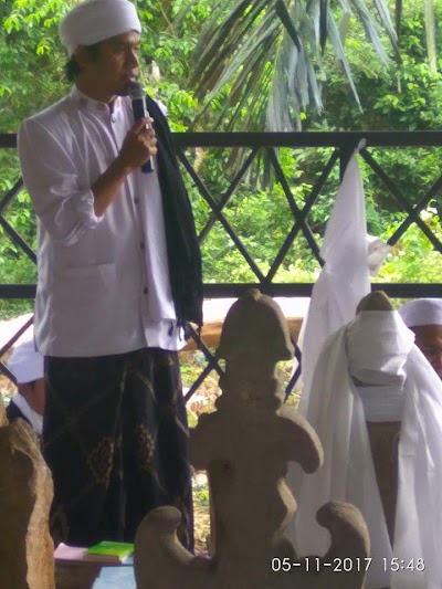Photos of Kompleks Makam Raja Linge