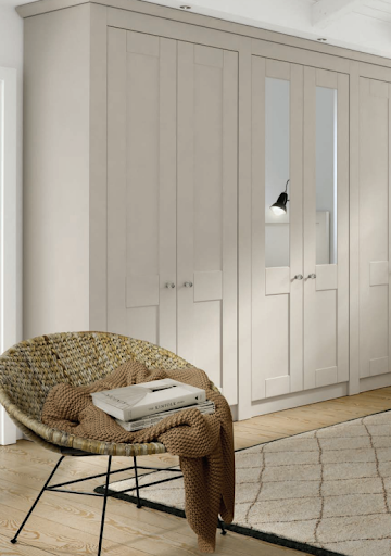 SM Bespoke Wardrobes - Thumbnail