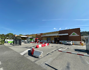 Photo n°1 de Retrait Marchandises Leroy Merlin Nice à Carros (Magasin d'outillage)