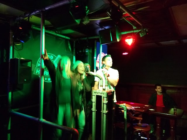 The End Karaoke Amsterdam