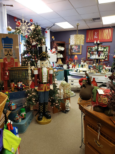 Luckenbooth Consignment Gallery - Thumbnail