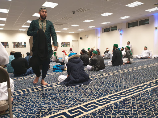 Faizan e Madina, Langley, Dawat-E-Islami UK - Thumbnail