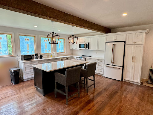 Custom Creek Woodworking LLC