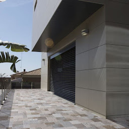 Photo n°9 de QUA Ceramic-destock à Saint-Denis (Magasin de carrelage)