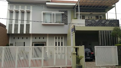 Photos of Klinik dokterku dr. Deni Agus Setiawan