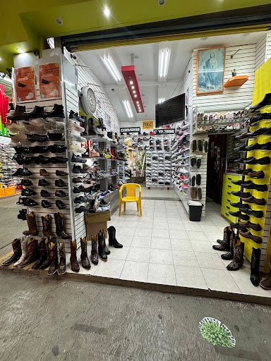 Zapaterías Pura Moda - Thumbnail