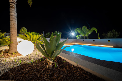 CWT Piscine - Thumbnail