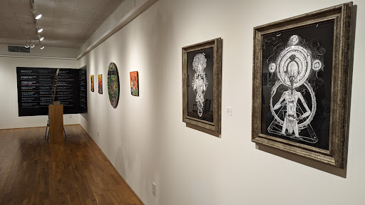 Moon Gallery - Visual