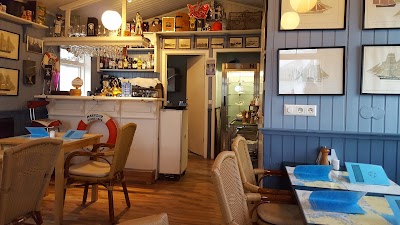 Photos of Harbour House Caf&eacute;