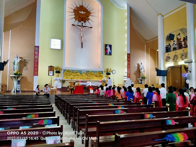 Nhà Thờ Lạc Quang, 5 Trường Chinh, Tân Thới Nhất, Quận 12