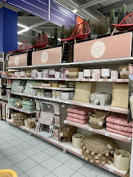 Photo n°40 de B&M à Sainte-Eulalie (Magasin de jouets)
