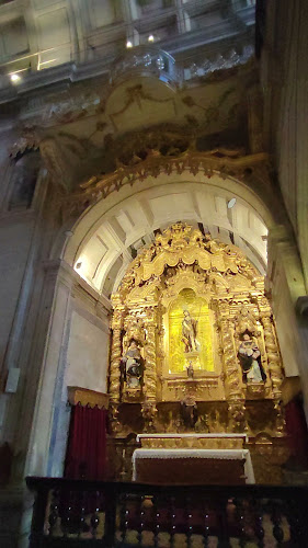 Avaliações doIgreja de São João Novo em Porto - Igreja