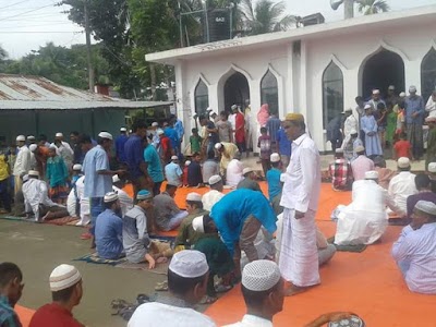 Photos of খলিফার হাট কেন্দ্রীয় জামে মসজিদ