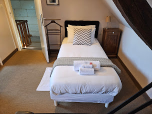 Photo n°42 de ROCHE-LOIRE Gîtes & Chambres d'hôtes à Gennes-Val-de-Loire (Chambre d'hôtes)