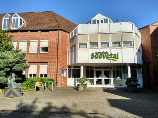 Gemeinde Seevetal - Ortsverwaltung Hittfeld im Rathaus