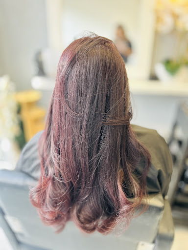 Chesmi London Hair & Beauty Salon