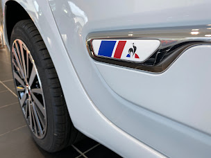 Photo n°13 de Renault Guadeloupe Baillif à Baillif (Concessionnaire Renault)