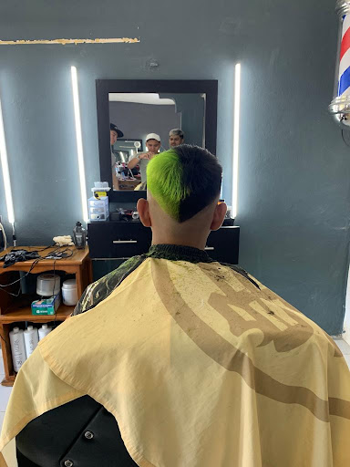 Hipster Deluxe Barber Shop - Thumbnail
