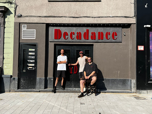 Decadance - Visual