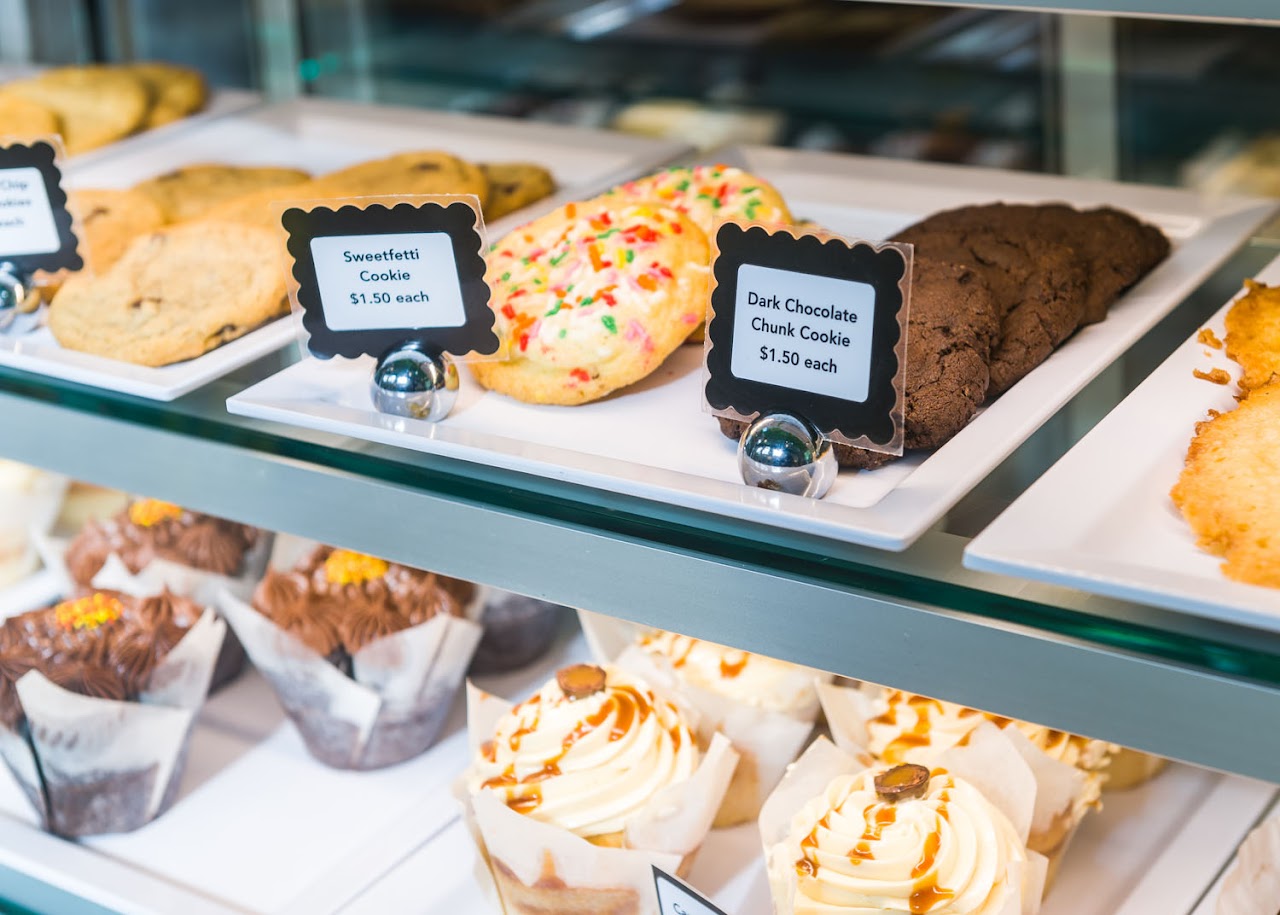 Henry's Sweet Retreat & Bakery
