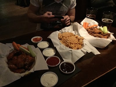 Photos of Henry's Pub Helsinki