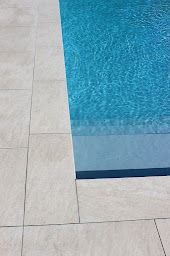 Photo n°5 de PISCINES DESJOYAUX à Narbonne (Magasin de matériel pour piscines)