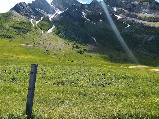 Camperplaats Col des Aravis - Thumbnail