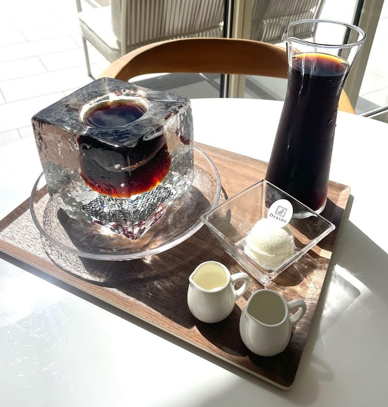 TARI USHIMADO -yama- Cafe & Free space カフェ タリ