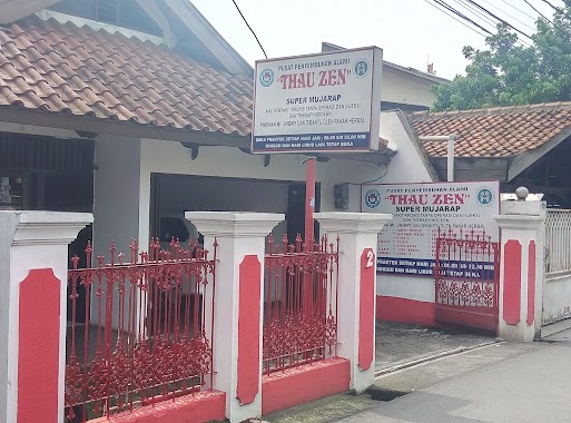 Klinik Thau zen, Author: Mike Purnama