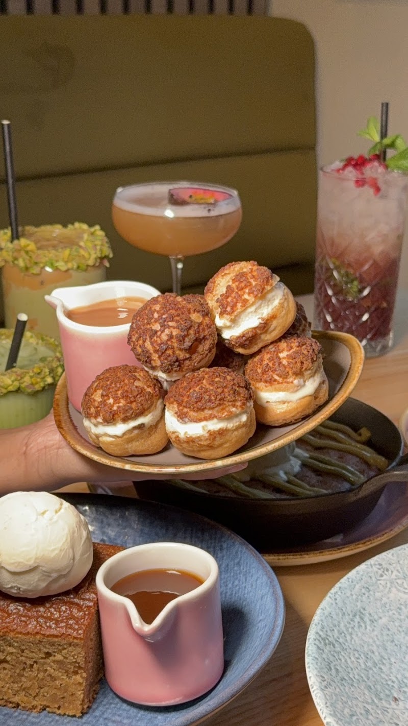 Wonderlust Bistro photo 2