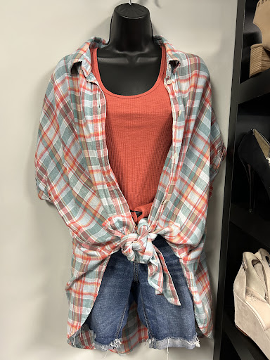 Maddie's Closet - Thumbnail