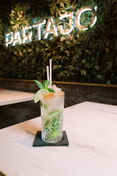 Photo n°46 de PARTAJO - RESTAURANT - CAVE A VIN - MERIBEL à Les Allues (Caviste)