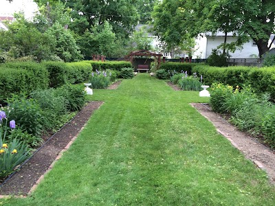 Photos of William G Thompson House Museum & Gardens